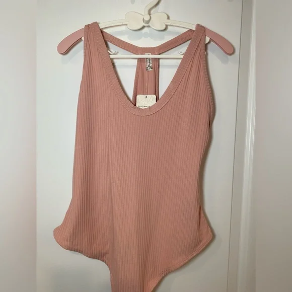 NWT FREE PEOPLE Bubble bath speed dial bodysuit - Picture 16 of 16